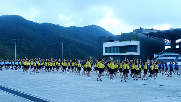 正能量無(wú)電照明系統(tǒng)項(xiàng)目